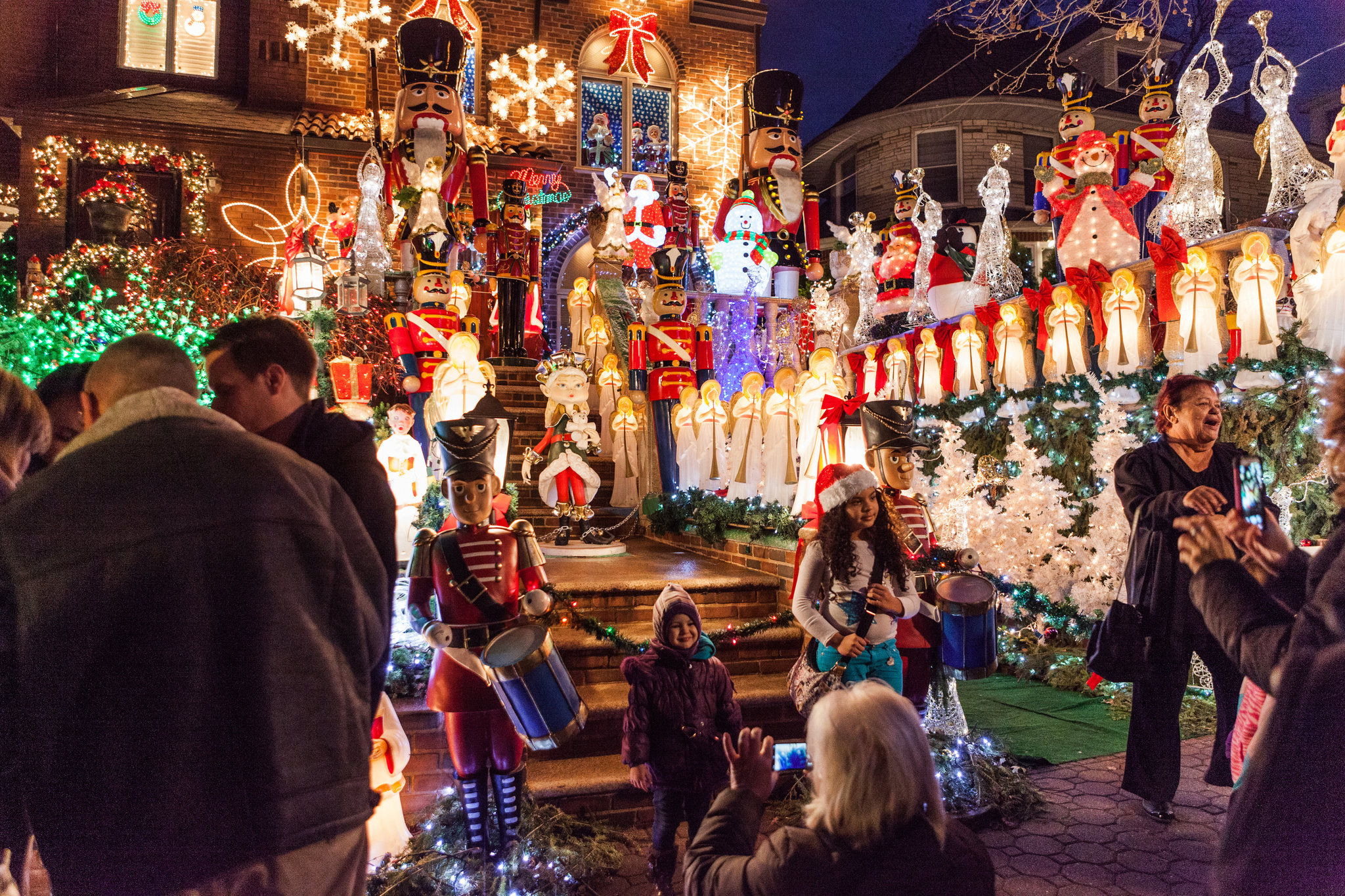 love christmas lights thank the 22nd president the new york times with regard to type of bulb in christmas lights nyt crossword Love Christmas Lights? Thank The 22Nd President - The New York Times with regard to Type of Bulb in Christmas Lights Nyt Crossword